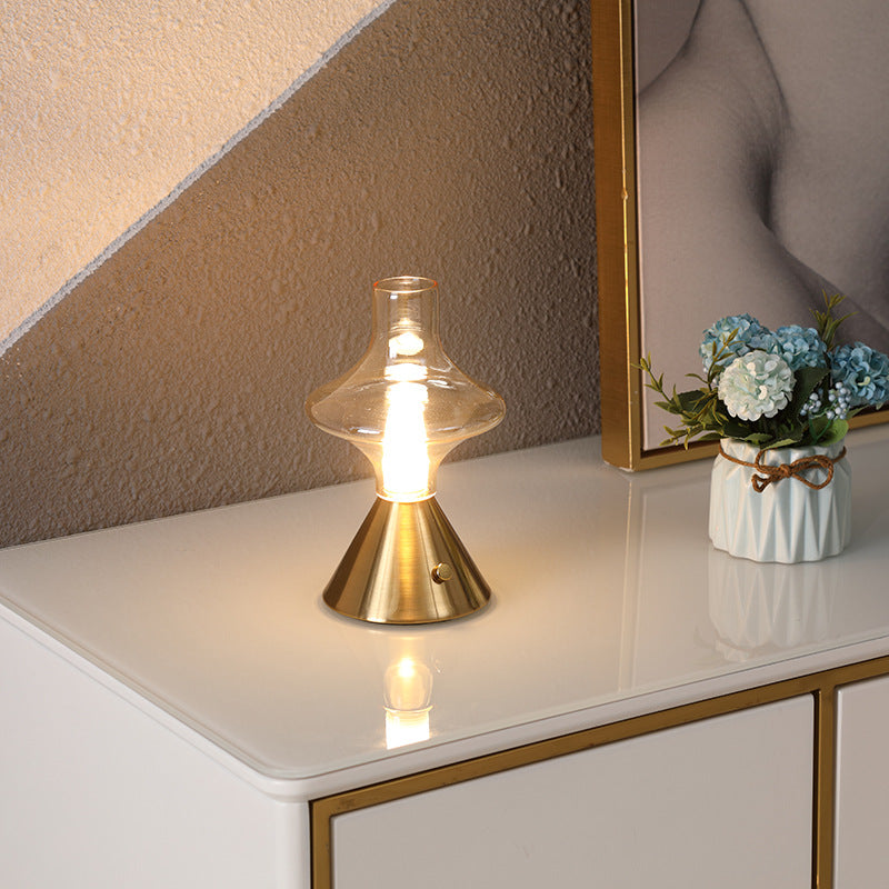 Vintage Kerosin wiederaufladbare Tischlampe