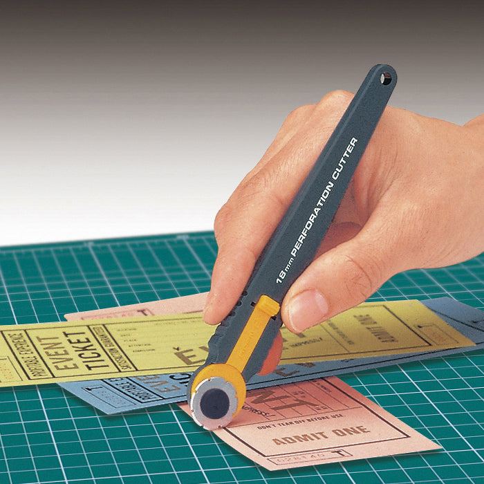 OLFA 18mm Quick-Change Quilting Rotary Cutter (PRC-2)