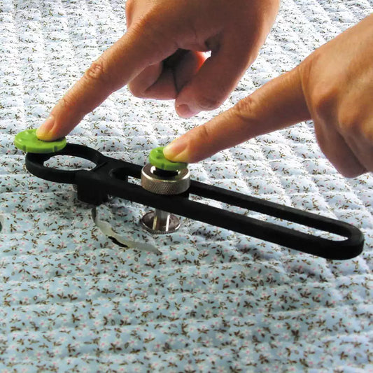 NT Cutter кръгъл нож за плат, 3cm до 22cm (C-2000P)