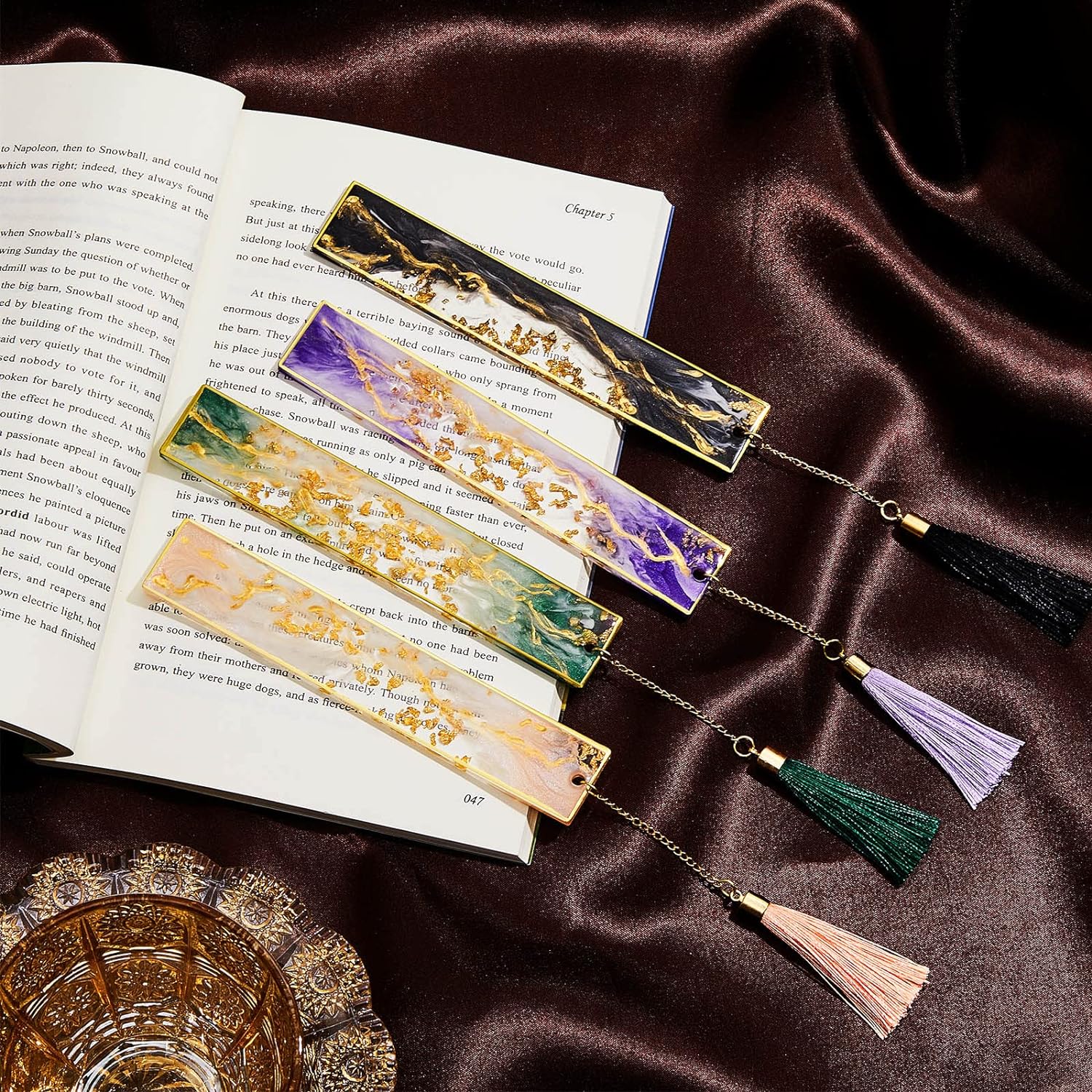 4Pcs Handmade Resin Bookmarks with Tassels