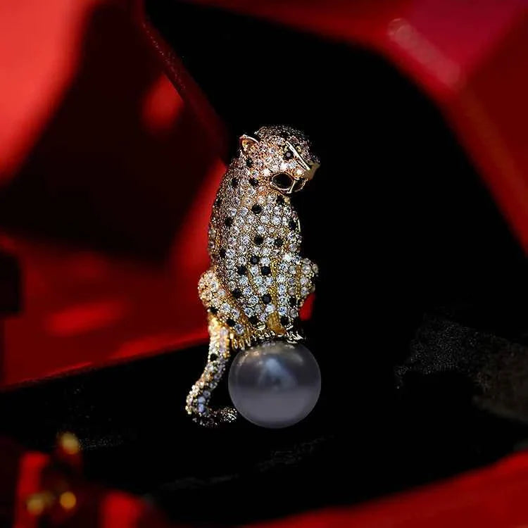 Copper zircon panther brooch with grey pearl and black spot pattern