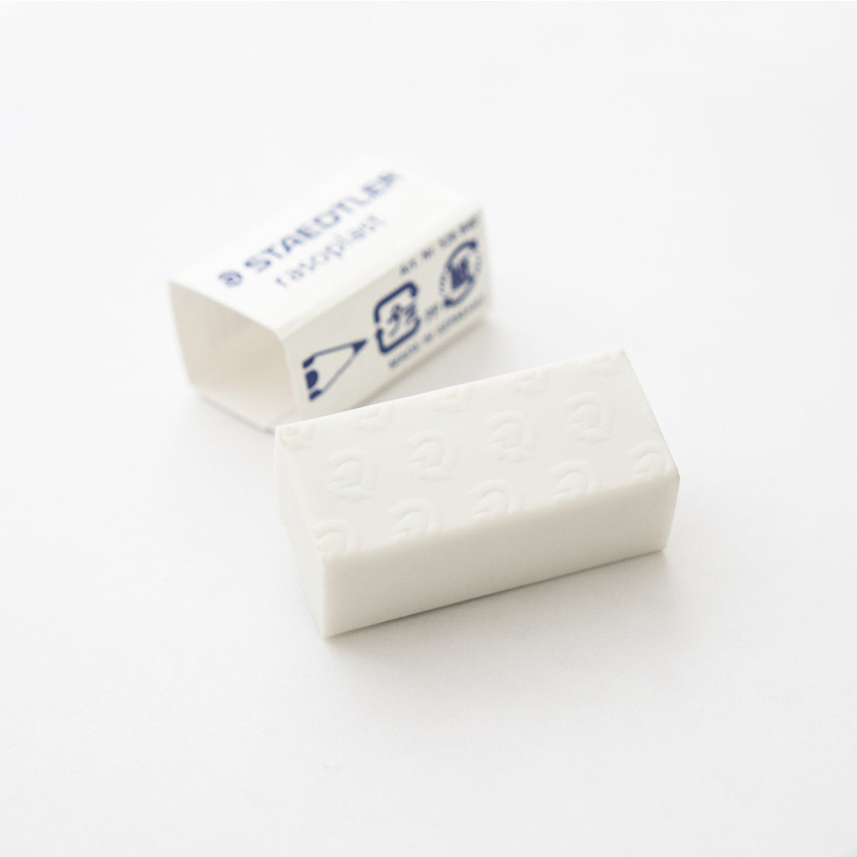 STAEDTLER 526 S40 soft eraser (particularly soft STAEDTLER 526 S40 soft eraser (particularly soft