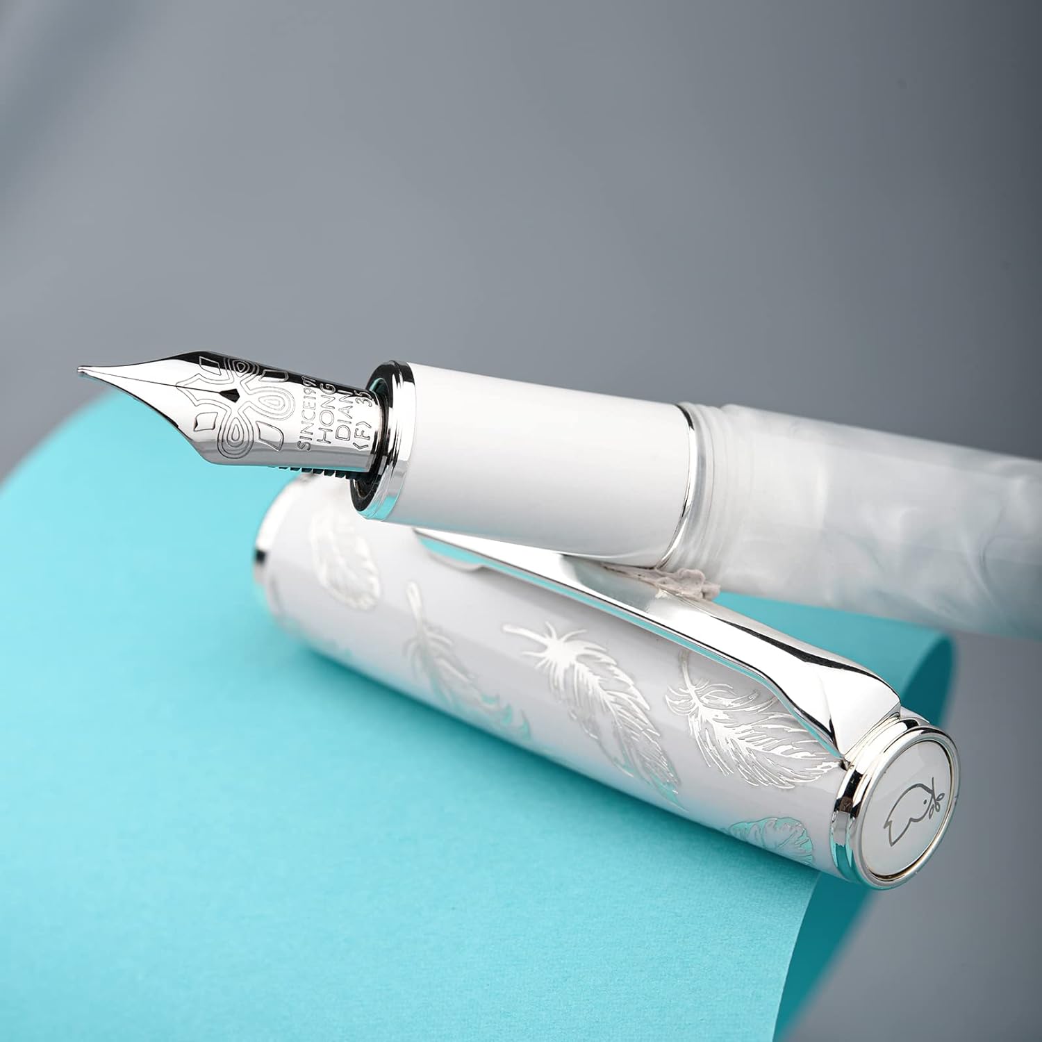 Hongdian N8 White Feather Fountain Pen