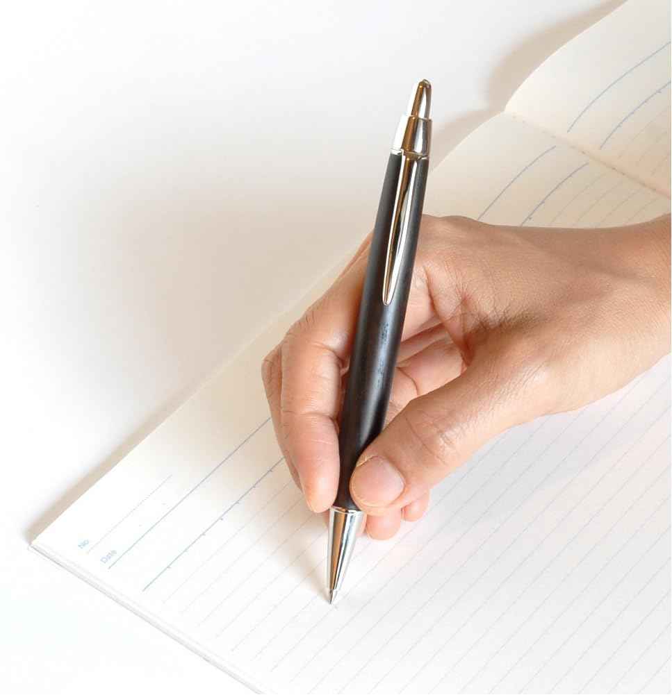 Uni SS2005 Pure Malt Premium Oil-Based Retractable Ballpoint Pen,0.7mm