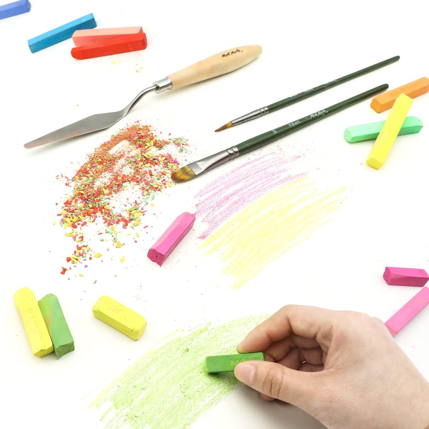 Mont Marte Soft Pastels Signature 12 Colours