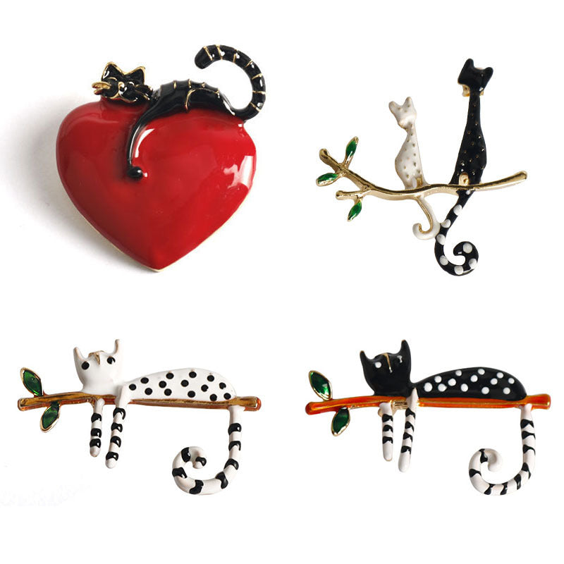 Polka dot kitty cat brooches, 4-pack with enamel heart and cat styles