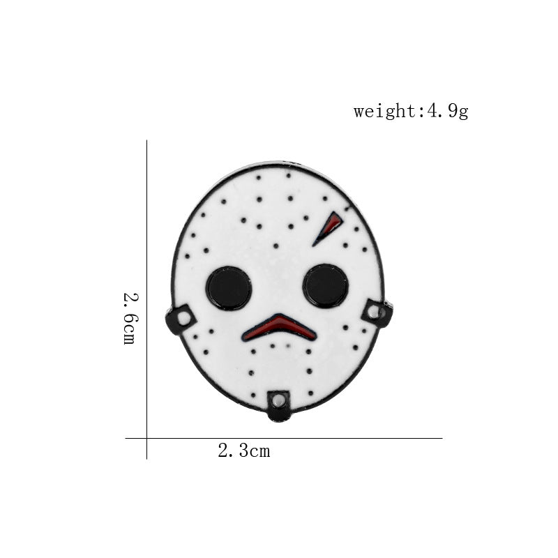White Jason mask enamel pin, 2.3×2.6cm, 4.9g; black eyes, red slash
