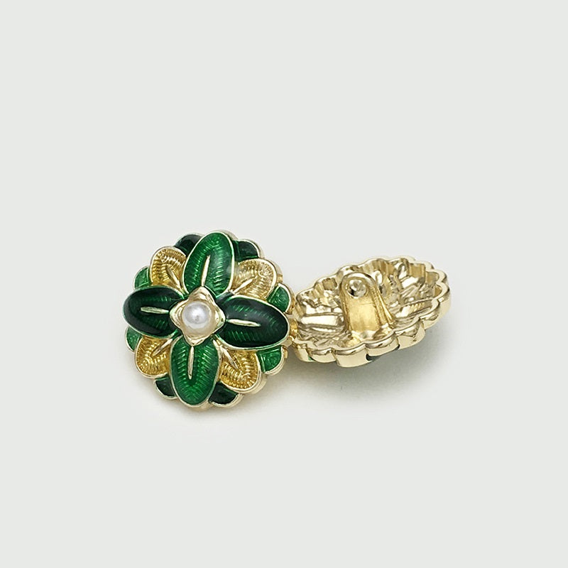 Cloisonné metal button with loop, green and gold flower enamel with white center pearl