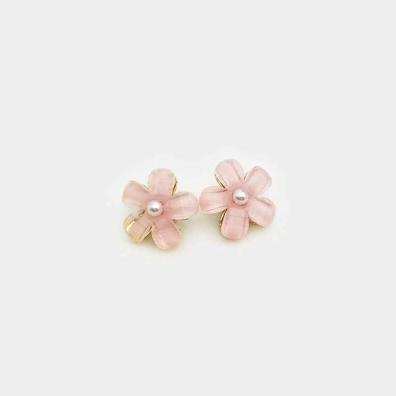 Pink flower pearl metal buttons, two flowers with pink petals and white center pearl.