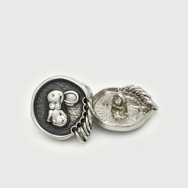 Silberfarbene Bunny-Knöpfe mit Schaft-Öse, Diamantdetails, mit Kettenöse