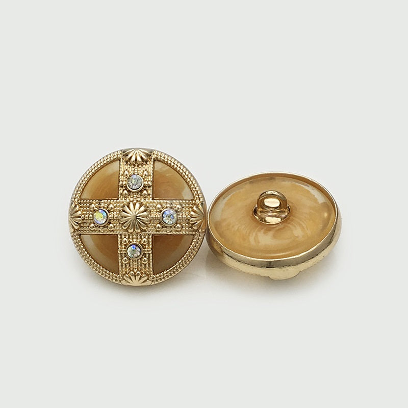 Goldfarbener Zierknopf mit Kreuz-Design, flache Rückseite, 1 Nadelöse