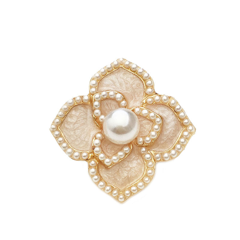 Beige 4/5-petal flower pearl button with shank, gold-tone rim and pearl border