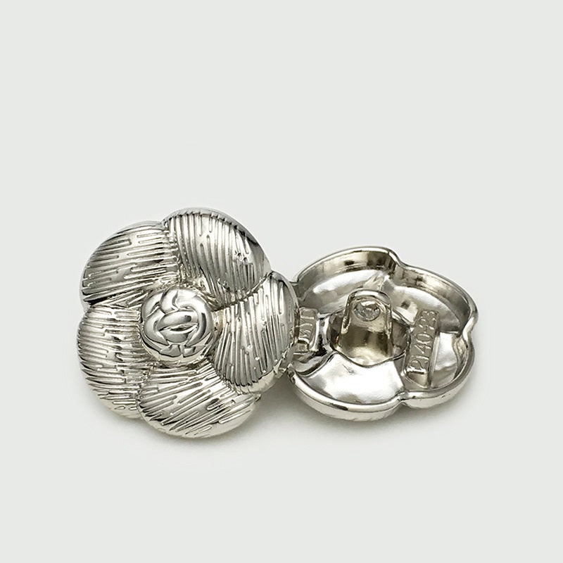 Silver camellia flower metal button, back view with prongs, 17.5/20/22.5mm