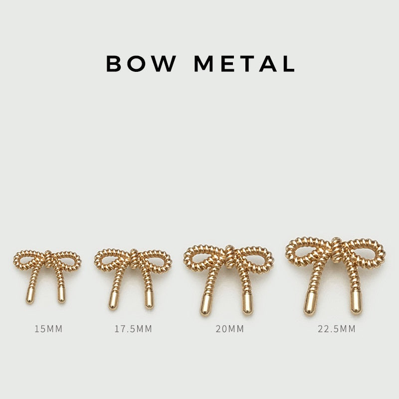 Gold-tone 3D hollow bow metal buttons in 15, 17.5, 20, and 22.5 mm sizes