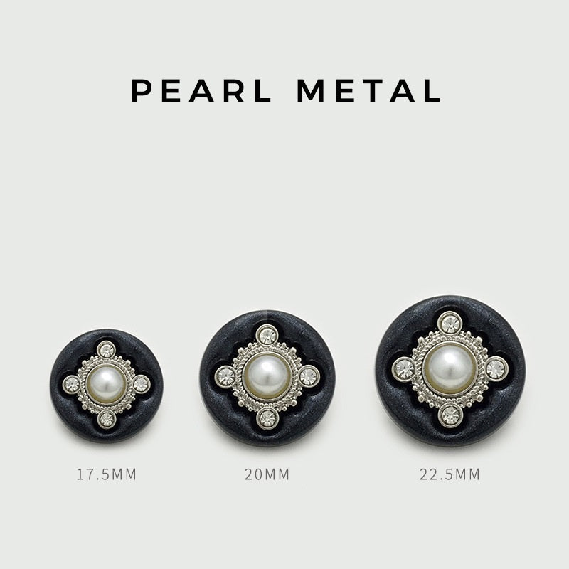 Four-leaf clover sewing buttons, faux pearl and crystal details shown in 17.5mm, 20mm, 22.5mm