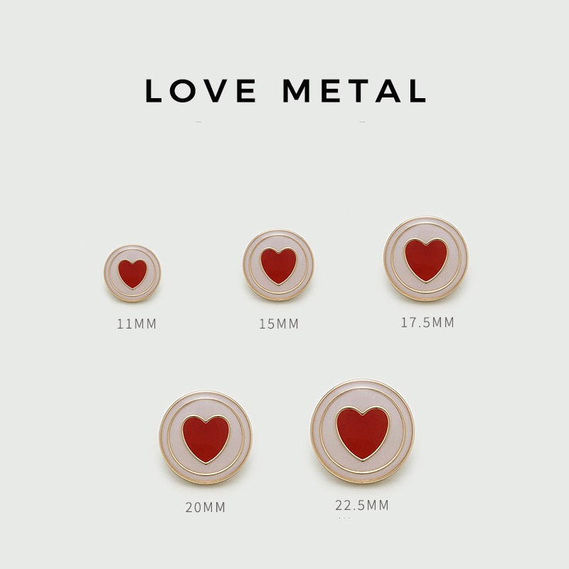 Heart metal buttons in red with gold trim, five sizes: 11–22.5 mm
