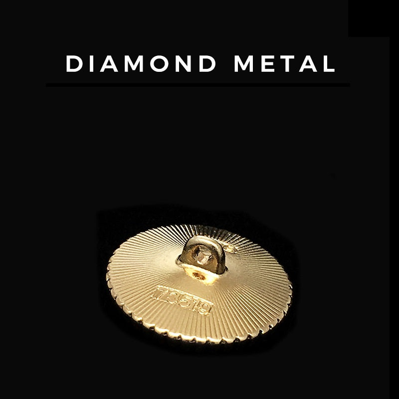 Runder Metallknopf, goldfarbene Rückseite mit Öse