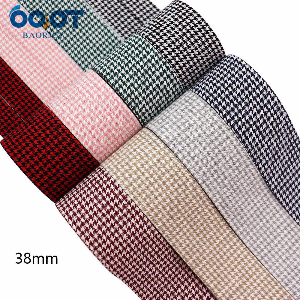 38mm houndstooth bias tape bow ribbon, layered widths in dark red, green, pink and tan