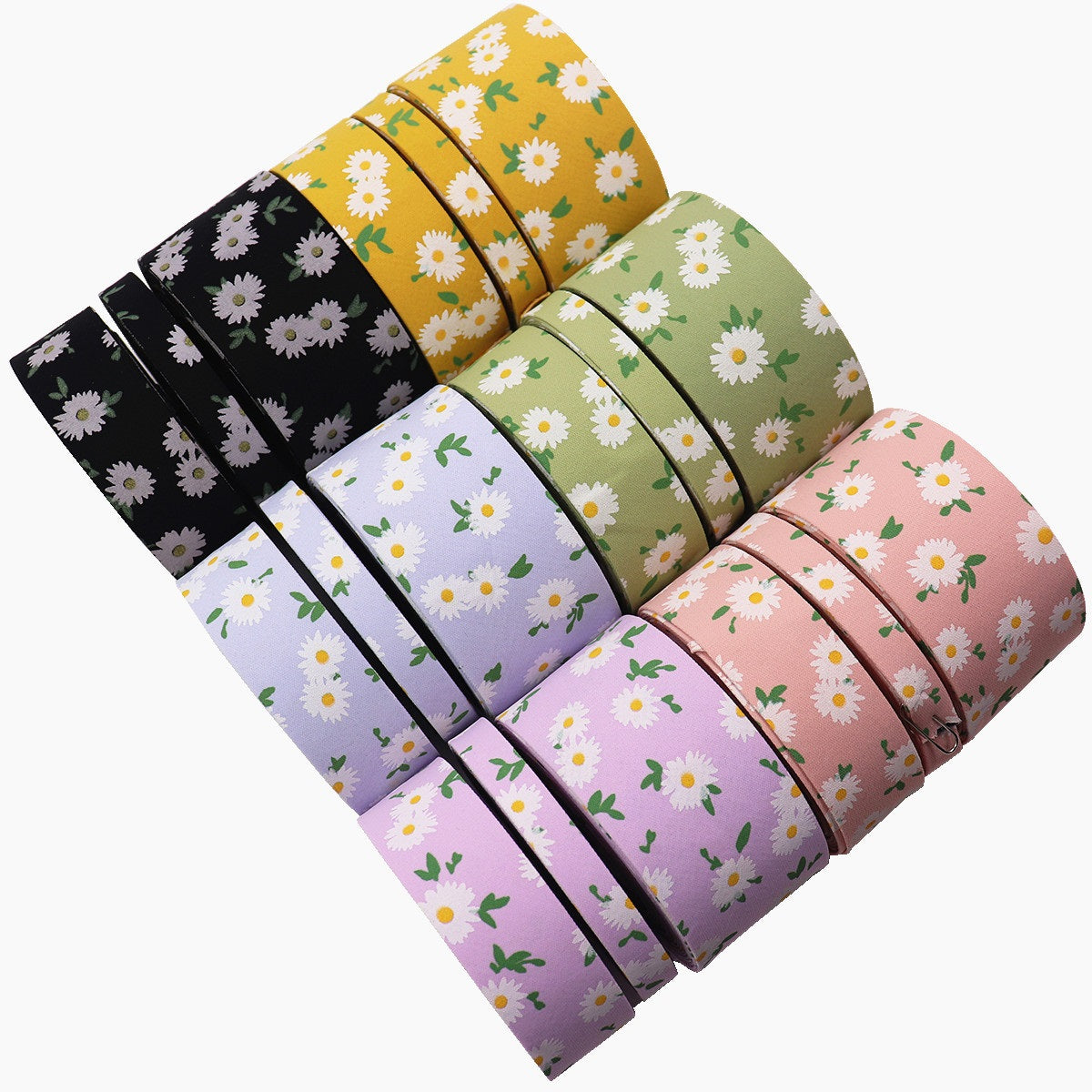 Blumenbedrucktes Stoffband-Set in mehreren Farbtönen, kompakt aufgerollt