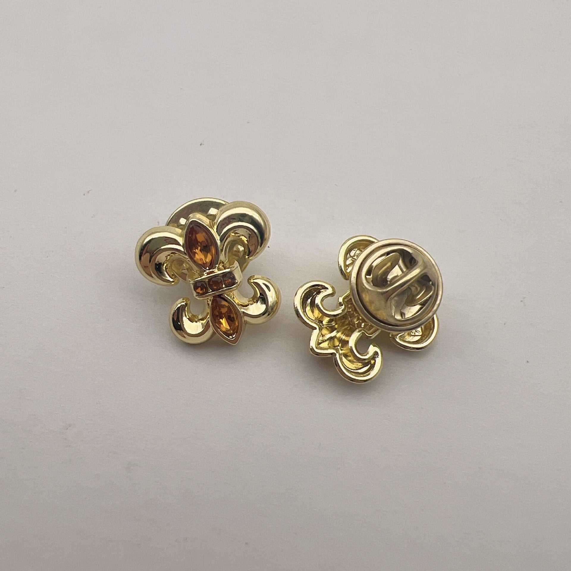 18mm High-Gloss Bee brooch, yellow stones, gold-tone metal