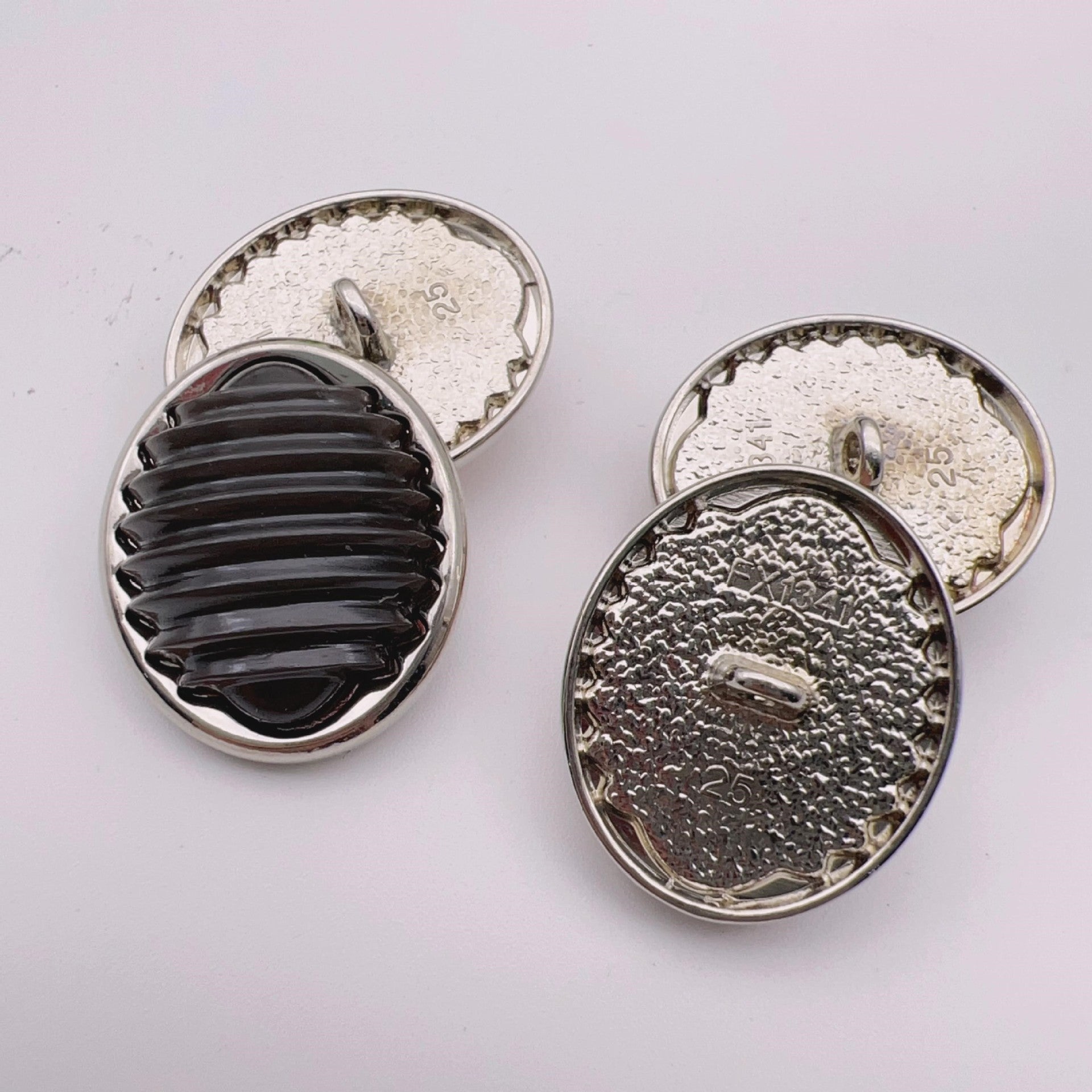 Oval stripe resin metal shank buttons, black and textured metal back, 18/21/25mm