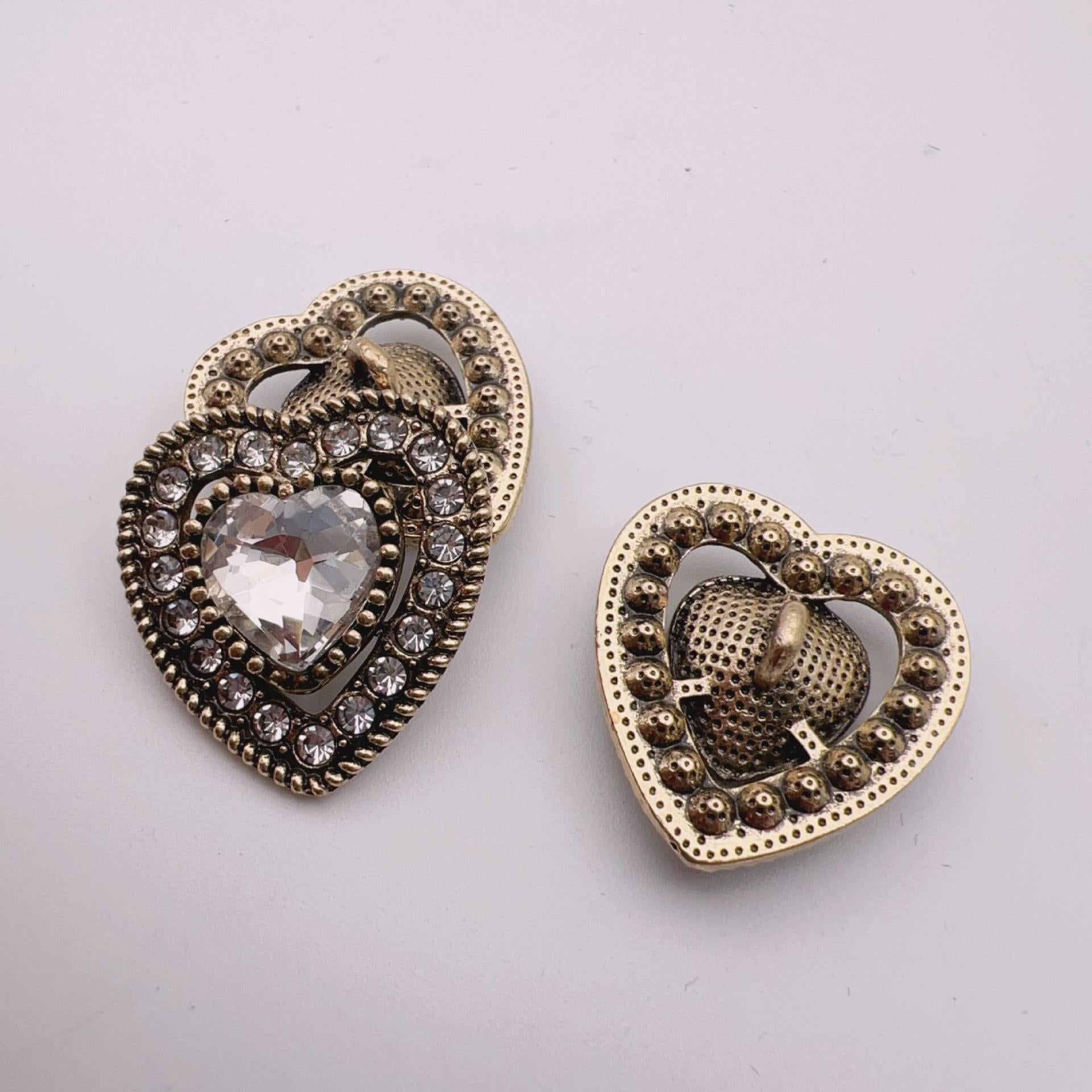 Heart-shaped crystal metal shank buttons, clear crystal heart, front and back