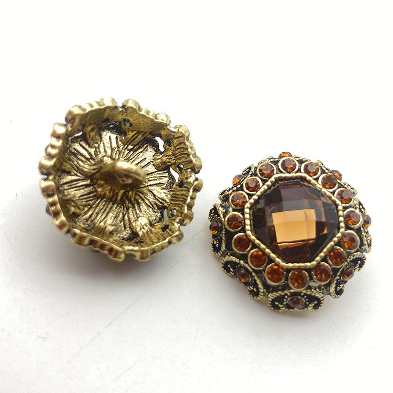 Bronze coat buttons with ornate gold lion emblems and amber crystal centers, 50-pack