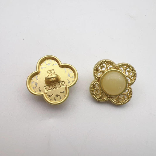 17.5mm Chinese Hollow Flower Gold Alloy Shank Buttons 50 Pac