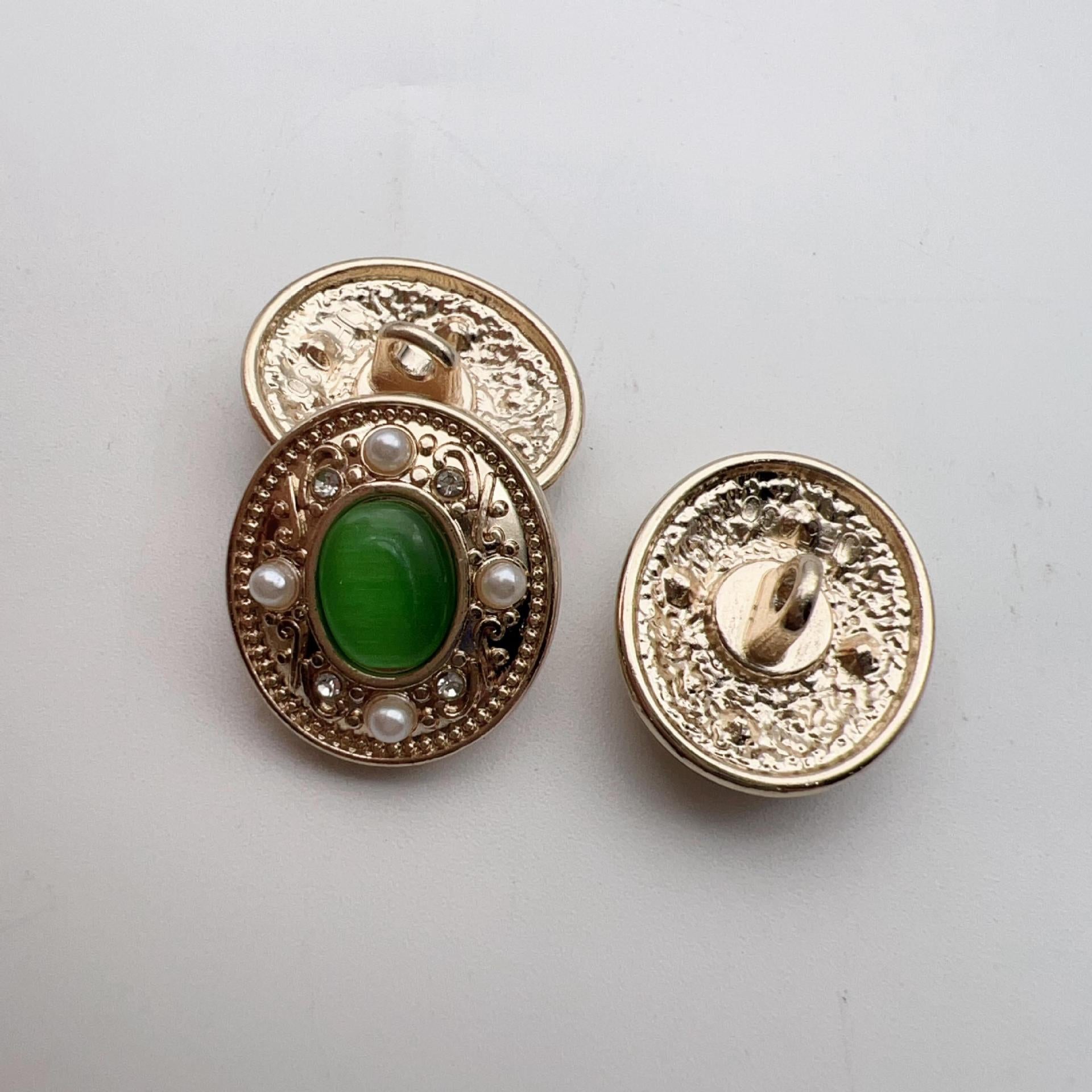 25mm button with green oval crystal cabochon, pearl accents, metal shank