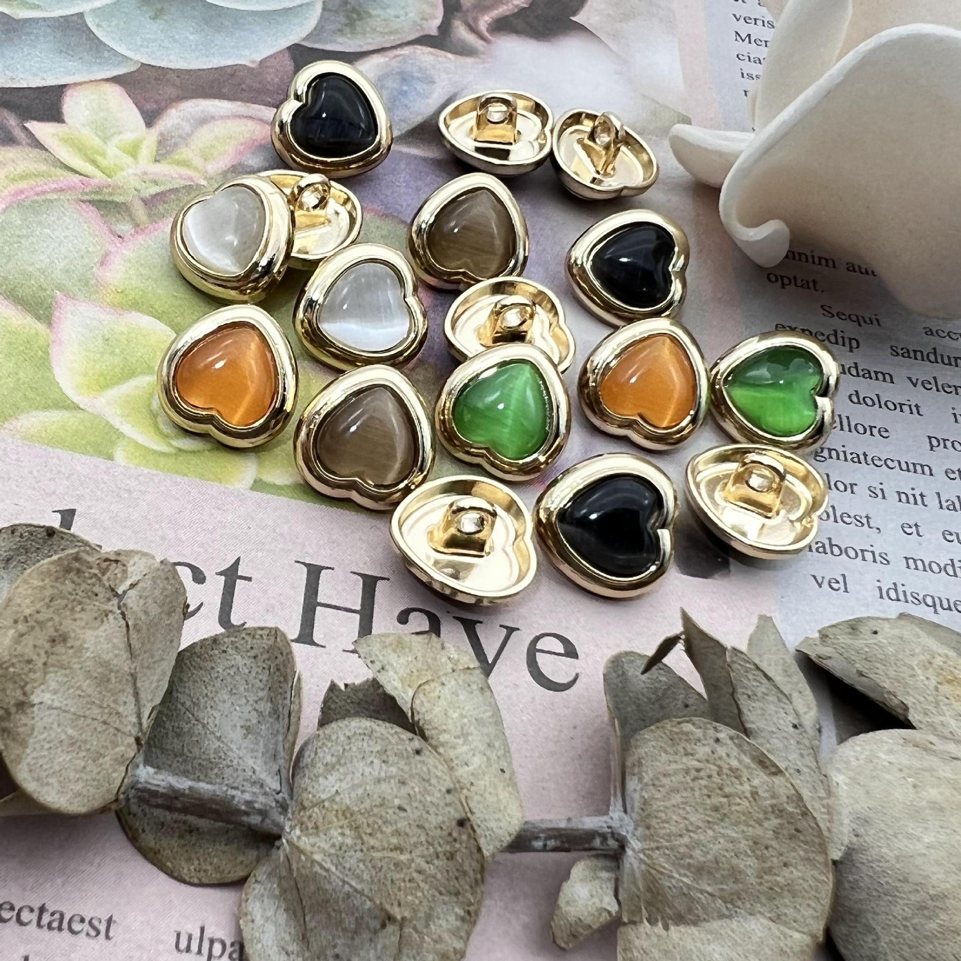 Heart-shaped resin buttons assortment with metal shanks, mixed colors, gold/silver rims