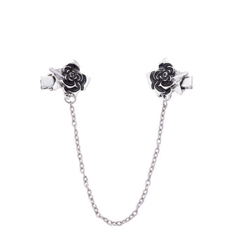 Rose collar clip with chain: two clips with black flower detail