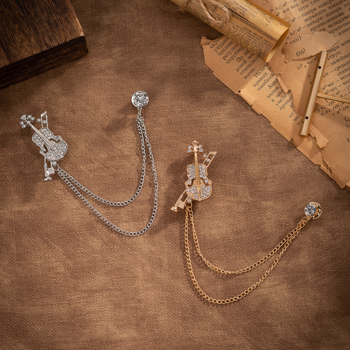 Violin brooch tassel badge: silver-tone chain with rhinestone violin and round clasp