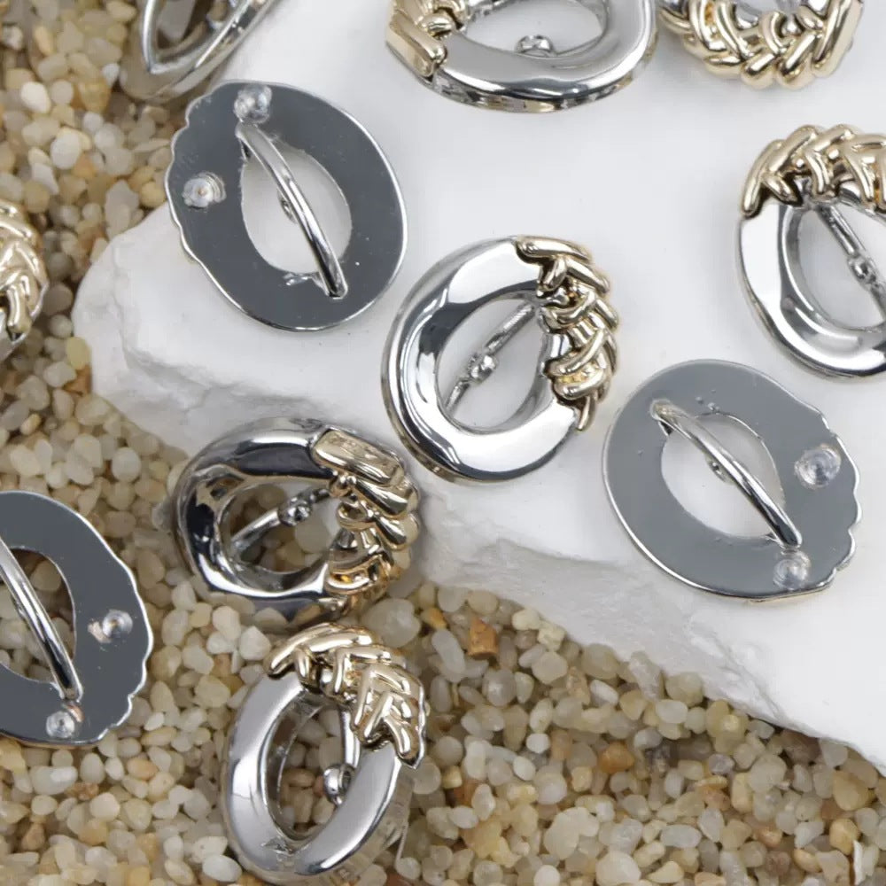 Set of 21mm oval metal shank buttons, glossy silver gunmetal with loop details