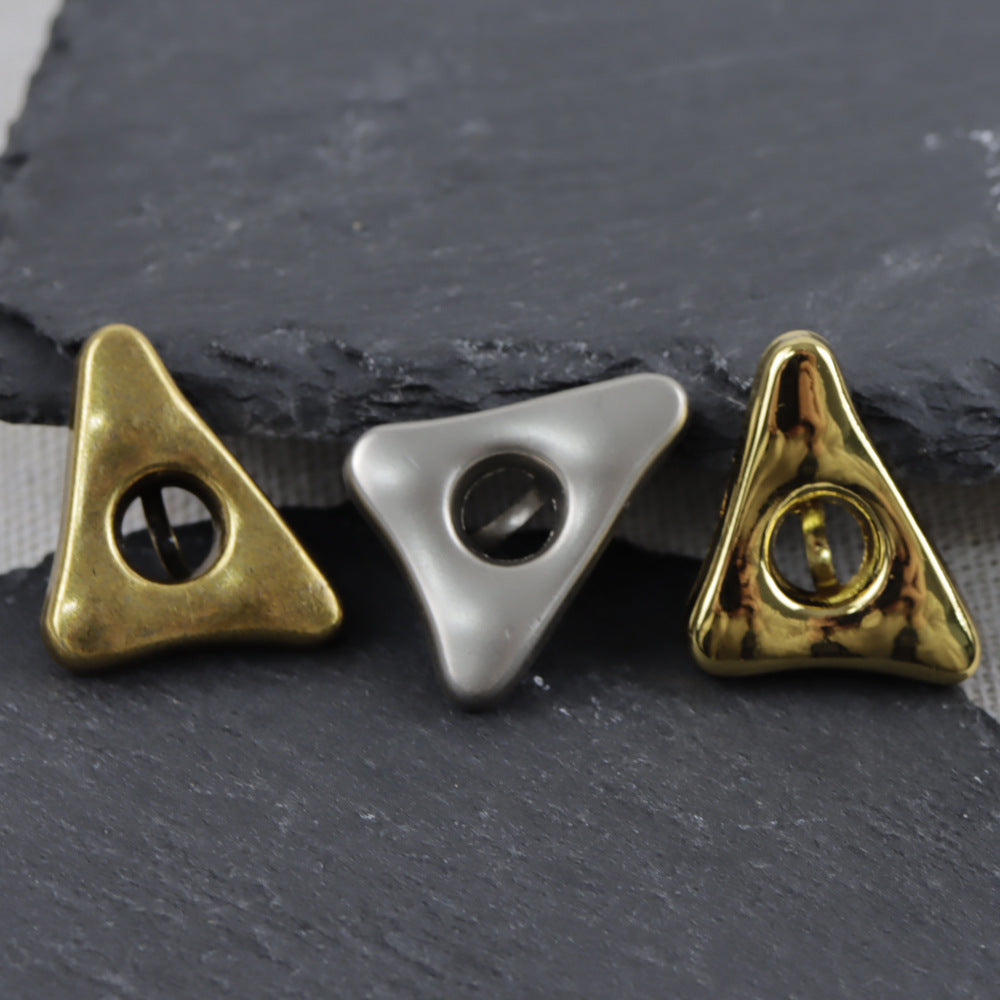 Triangle hand-sewing buttons in gold and silver finishes, round hole openings