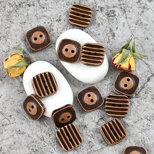 17.5mm Khaki Brown Vintage Square Wood Buttons with Double Sided Usability 20pcs Red Brown