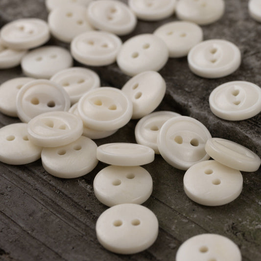 11.5mm Round 2 Hole Ivory Fish Eye Cow Bone Buttons for Polo Shirts 12PCS