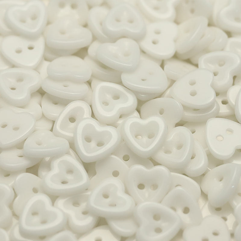 Heart-shaped ceramic buttons, white, 2-hole design