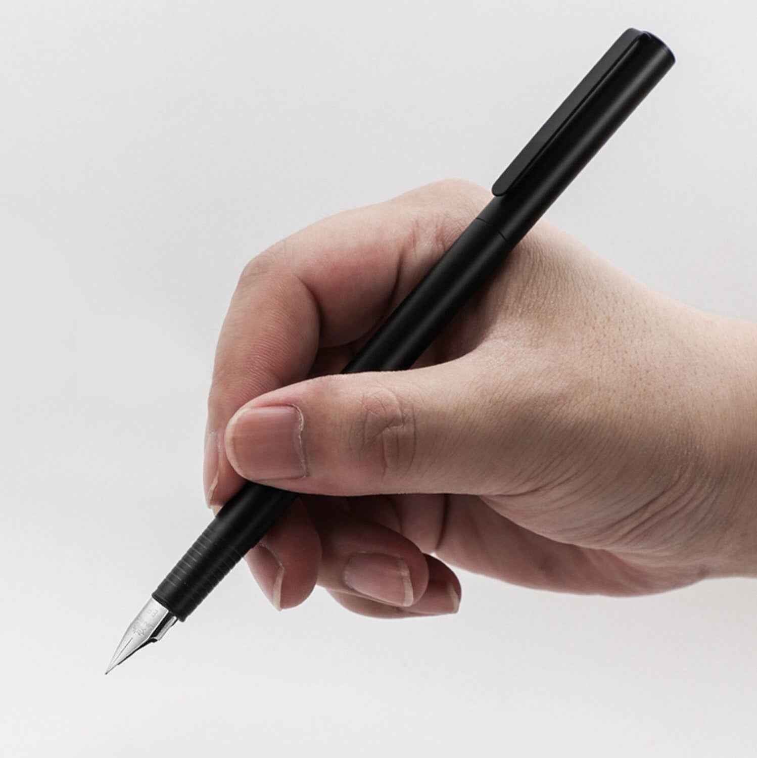 Jinhao 65 Fountain Pen Set of 2 – Silver & Matte Black Iridium Nib