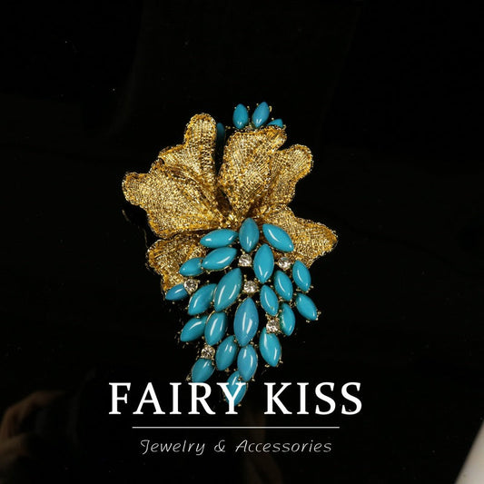 Vintage Royal-Inspired Grape Brooch Rhinestone Alloy Coat Pin Blue