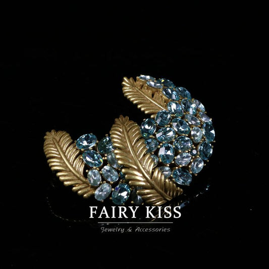 Green and Blue Rhinestone Diamond-Encrusted Copper Feather Brooch Blue