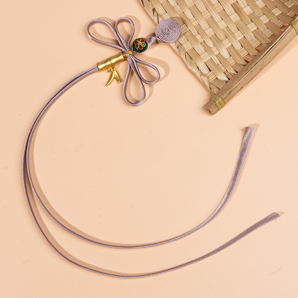 5pcs pankou Chinese button set, light purple cord with spiral button and gold bell charm