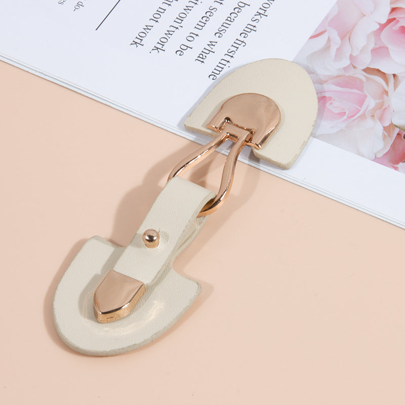 Beige leather sew-on toggle with metal buckle, 11.5 cm length
