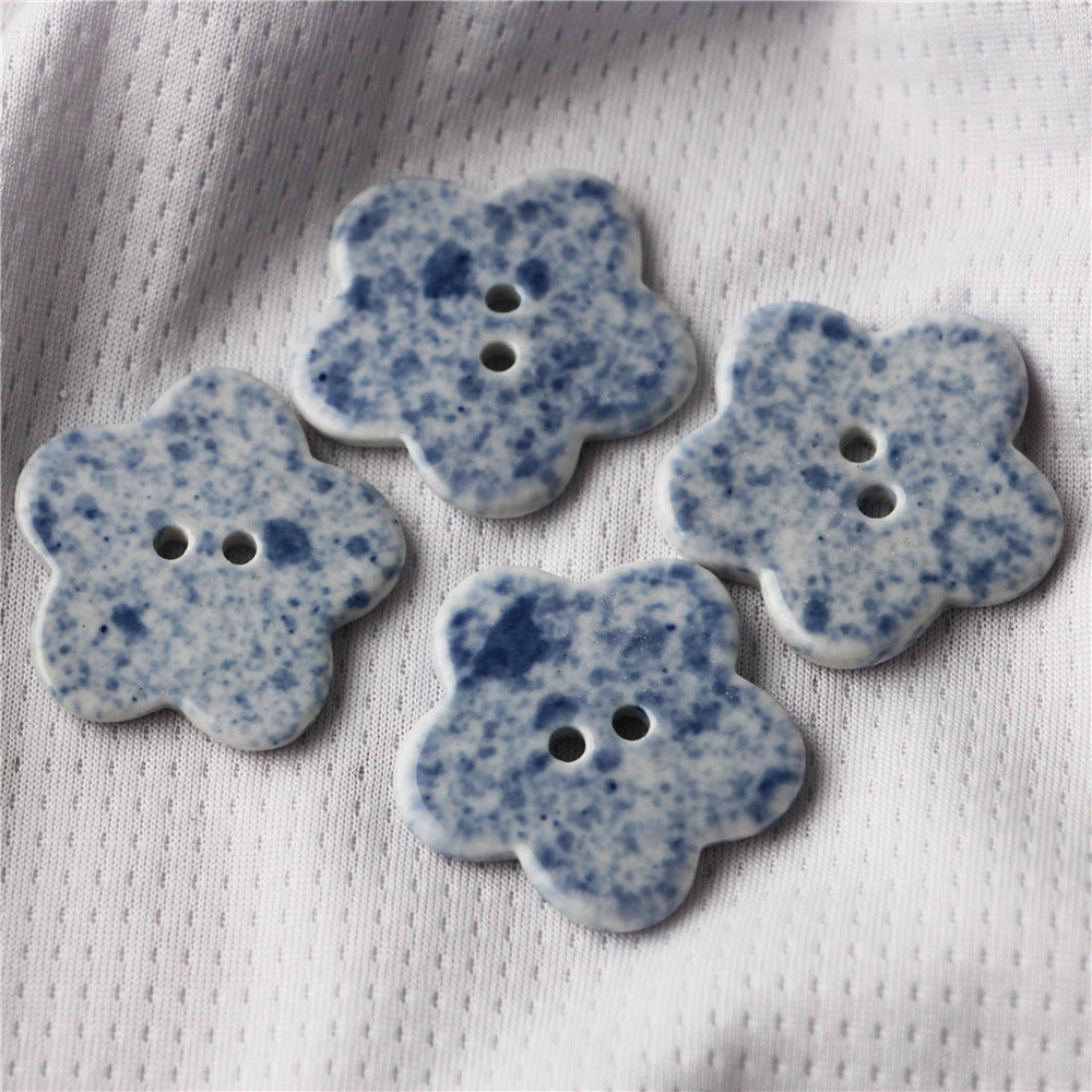 Blue and white ceramic heart-shaped 2-hole sewing buttons, speckled, 10pcs