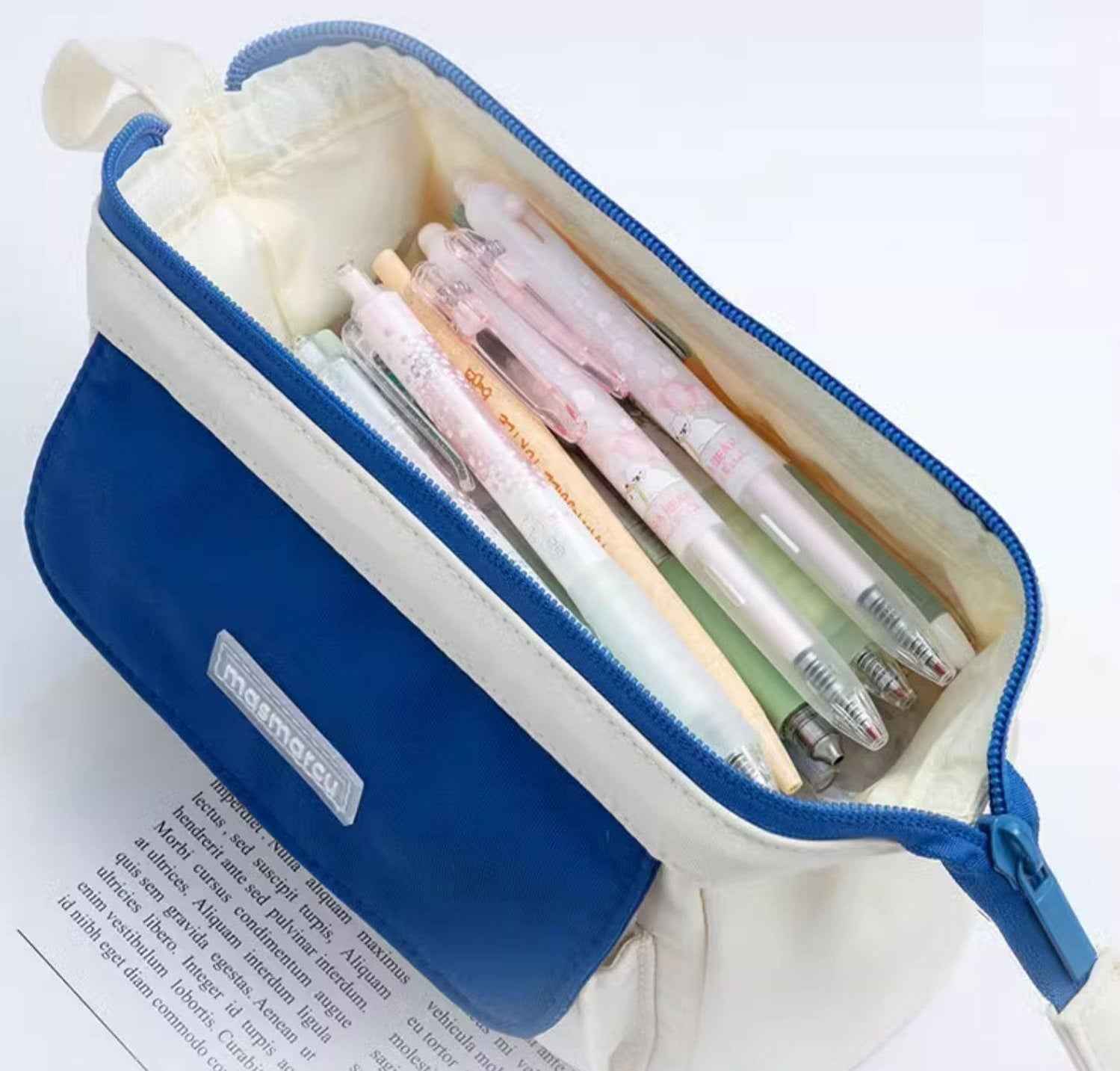 M&G MASMARCU Triangle Large Capacity Multi-Compartment Pencil Case