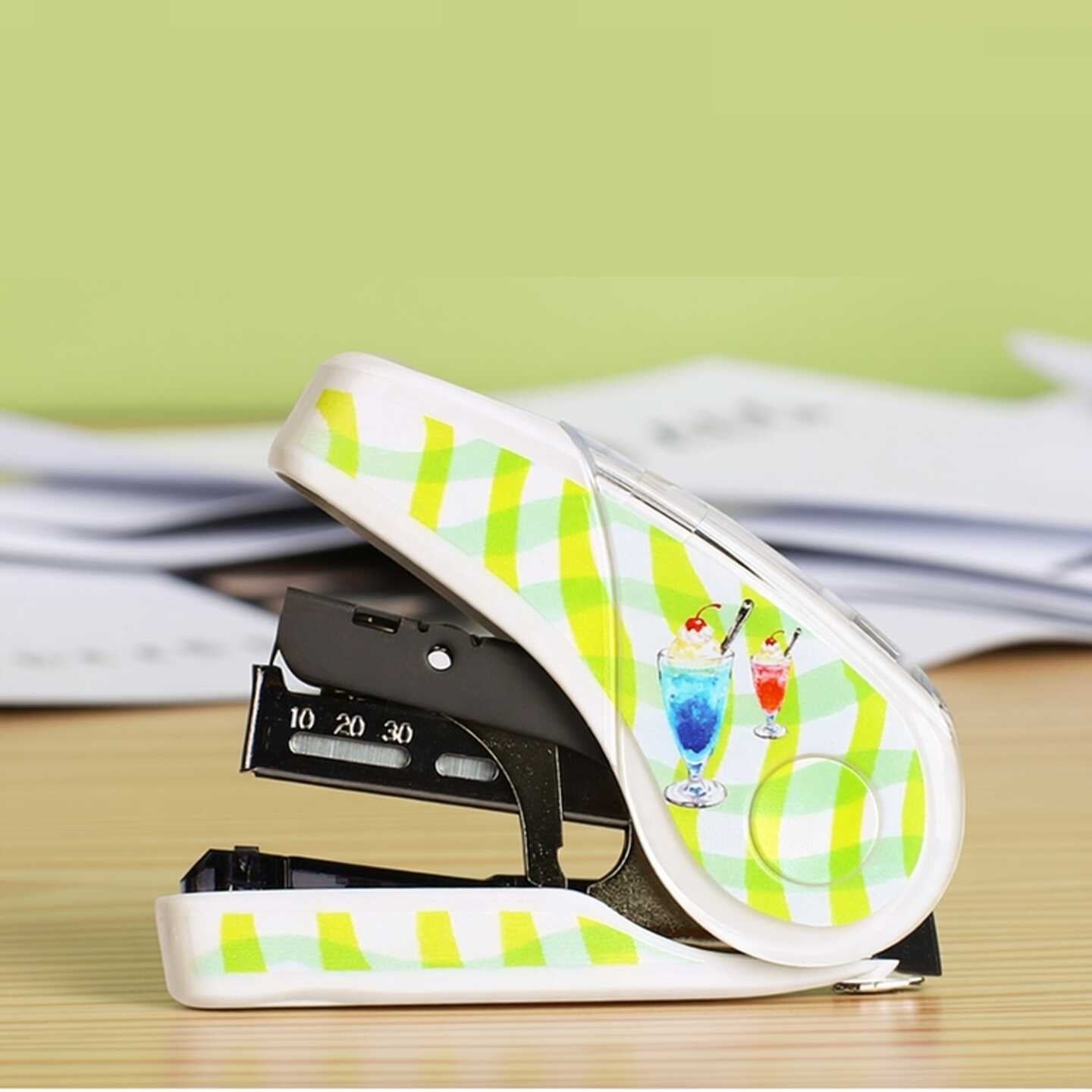 MAX Flat Clinch Mini Stapler HD-10FL3K - Retro Coffee Shop