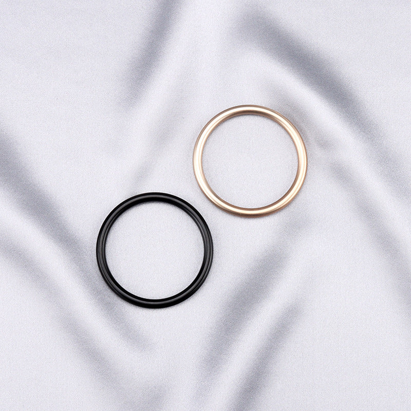 Set: goldfarbener und schwarzer Metallring für Gurtband (20–45 mm)