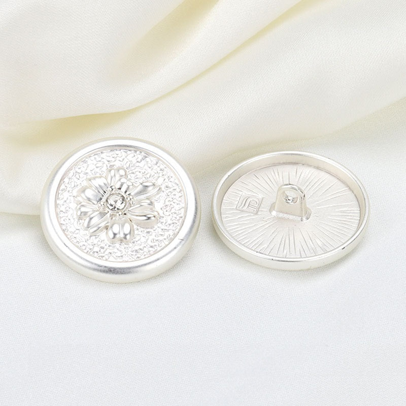 Pair of 23mm silver chrysanthemum rhinestone metal buttons, front and back view