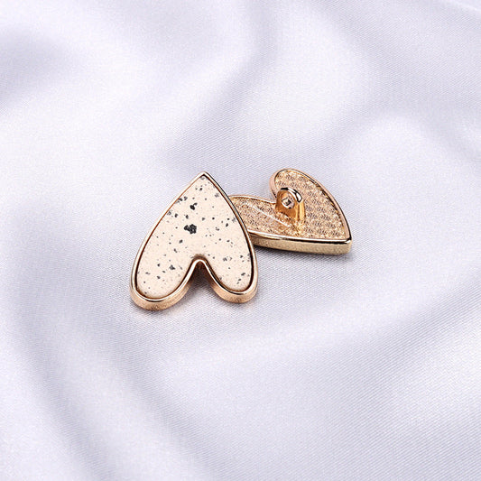 18/25mm Beige Black Heart Shaped Metal Shank Buttons for Women Coats 10pcs