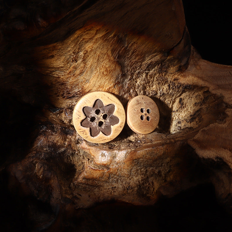 2 round wood buttons, coffee floral 4-hole distressed, 15/20mm