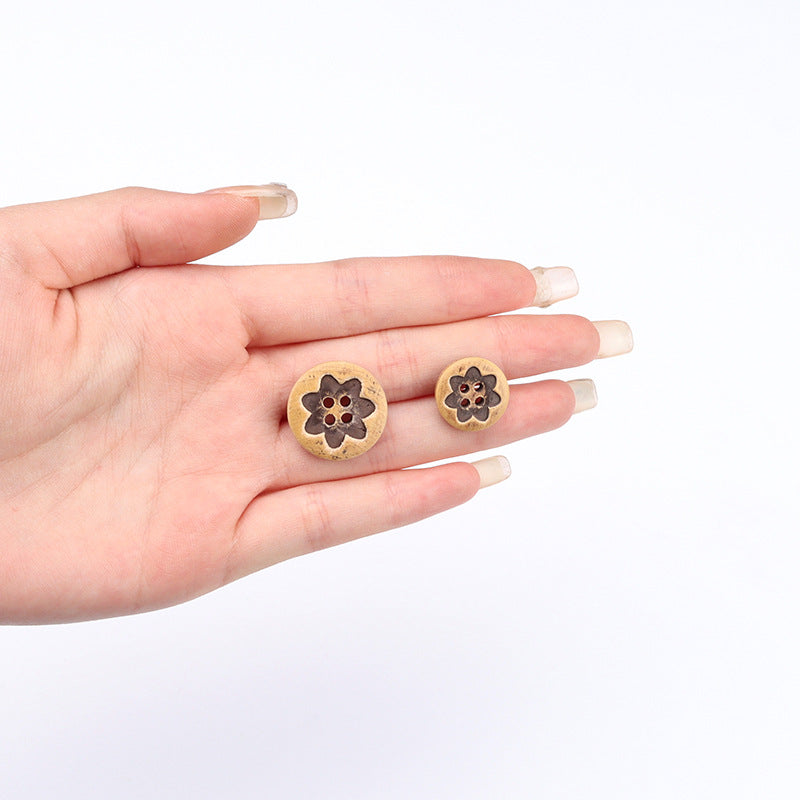 Round distressed 4-hole wood buttons, white with dark floral pattern, 15/20mm